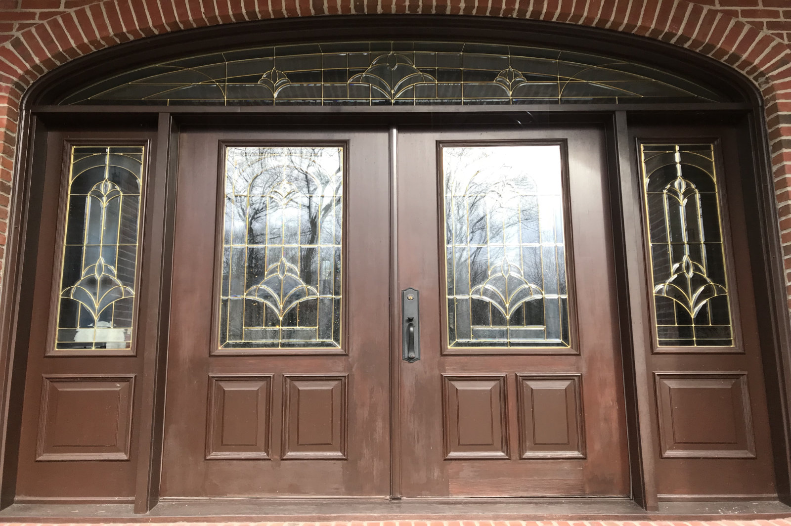 VACC Door Holiday Decorating BEFORE